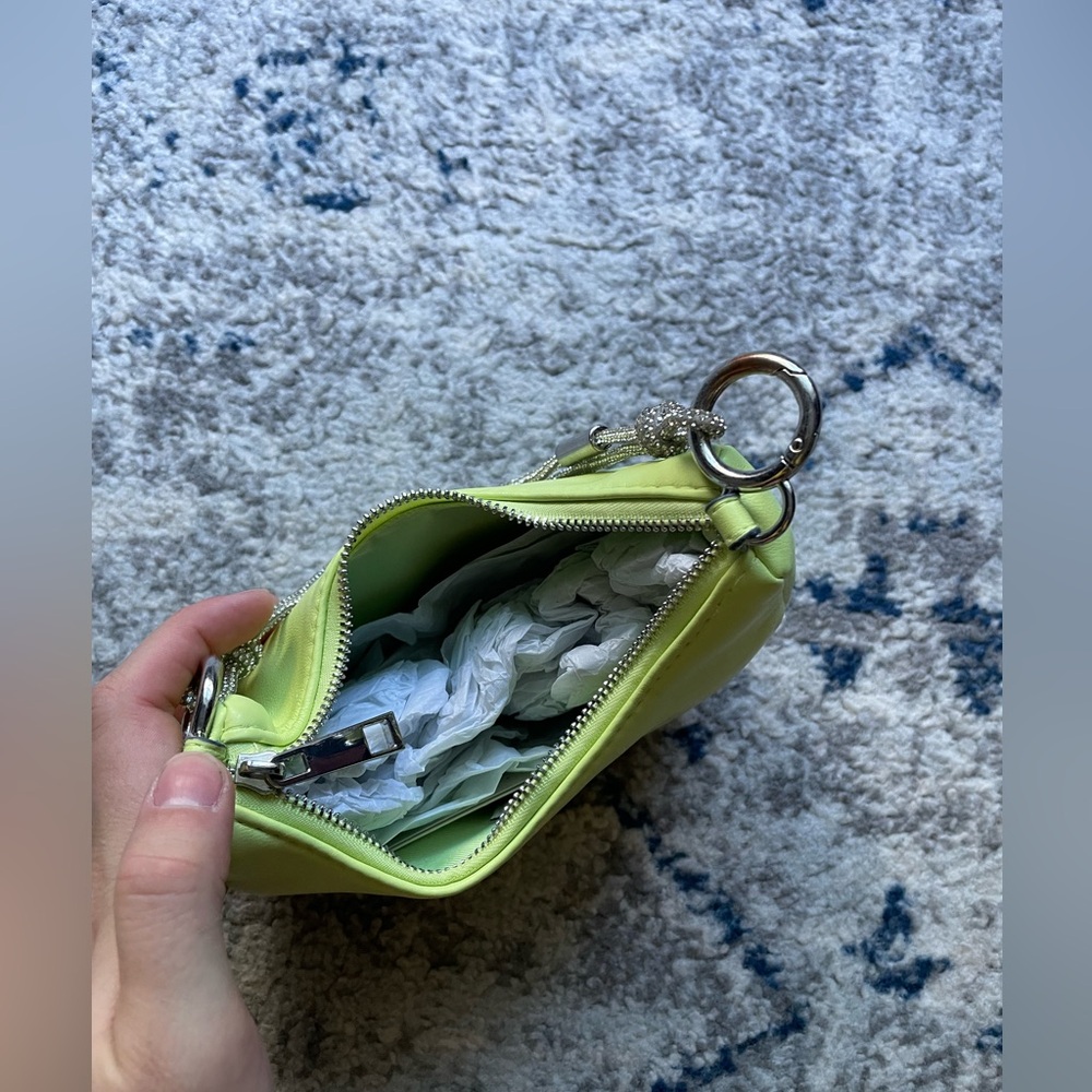 NWT Mini Purse - Picture 3 of 6